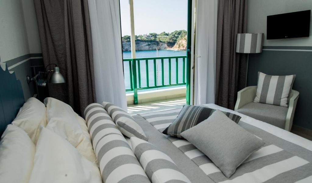 Alkyon Hotel Patitírion Habitación foto